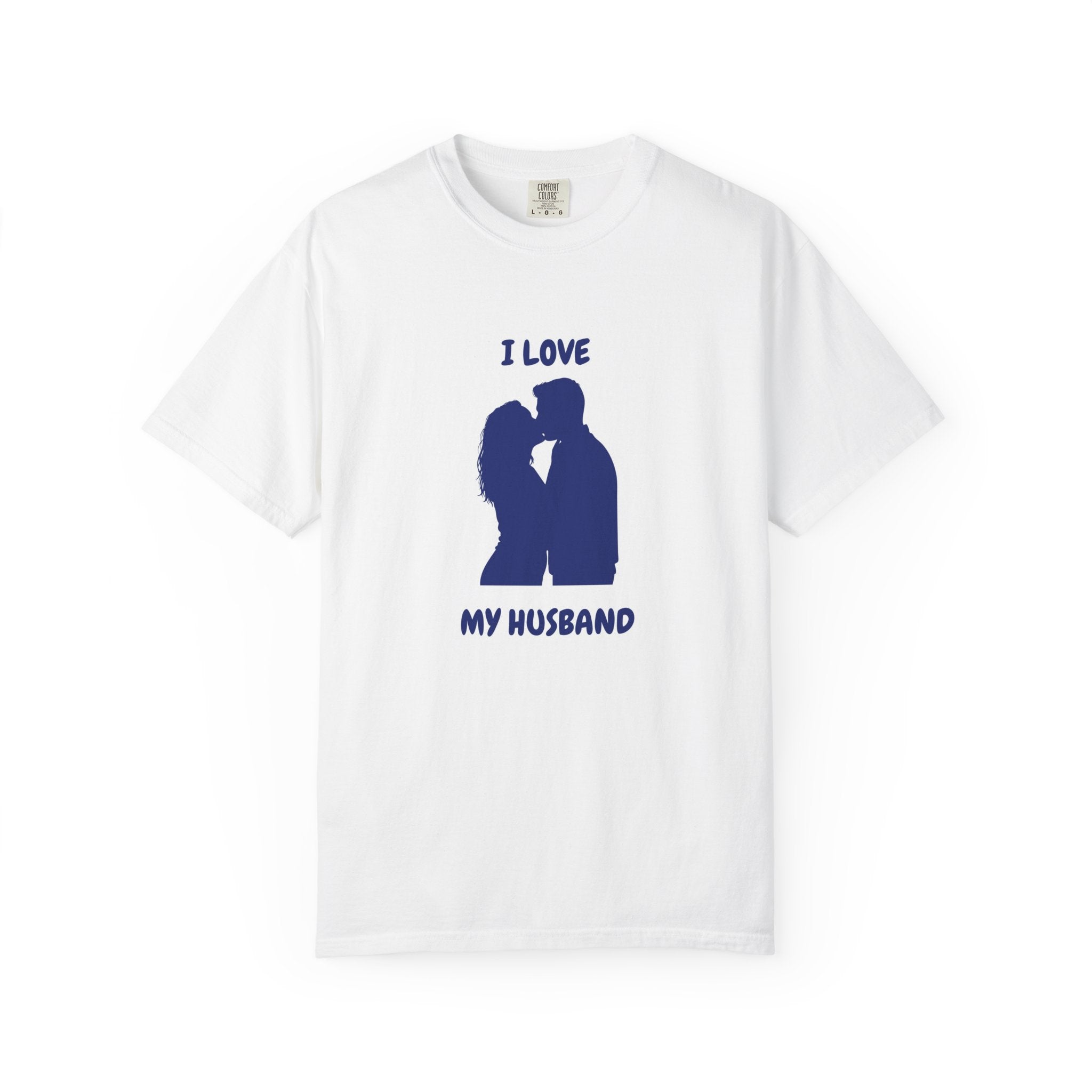 I Love My Husband T-Shirt — Romantic Couple Silhouette Tee for Wives (Anniversary, Valentine’s Day)