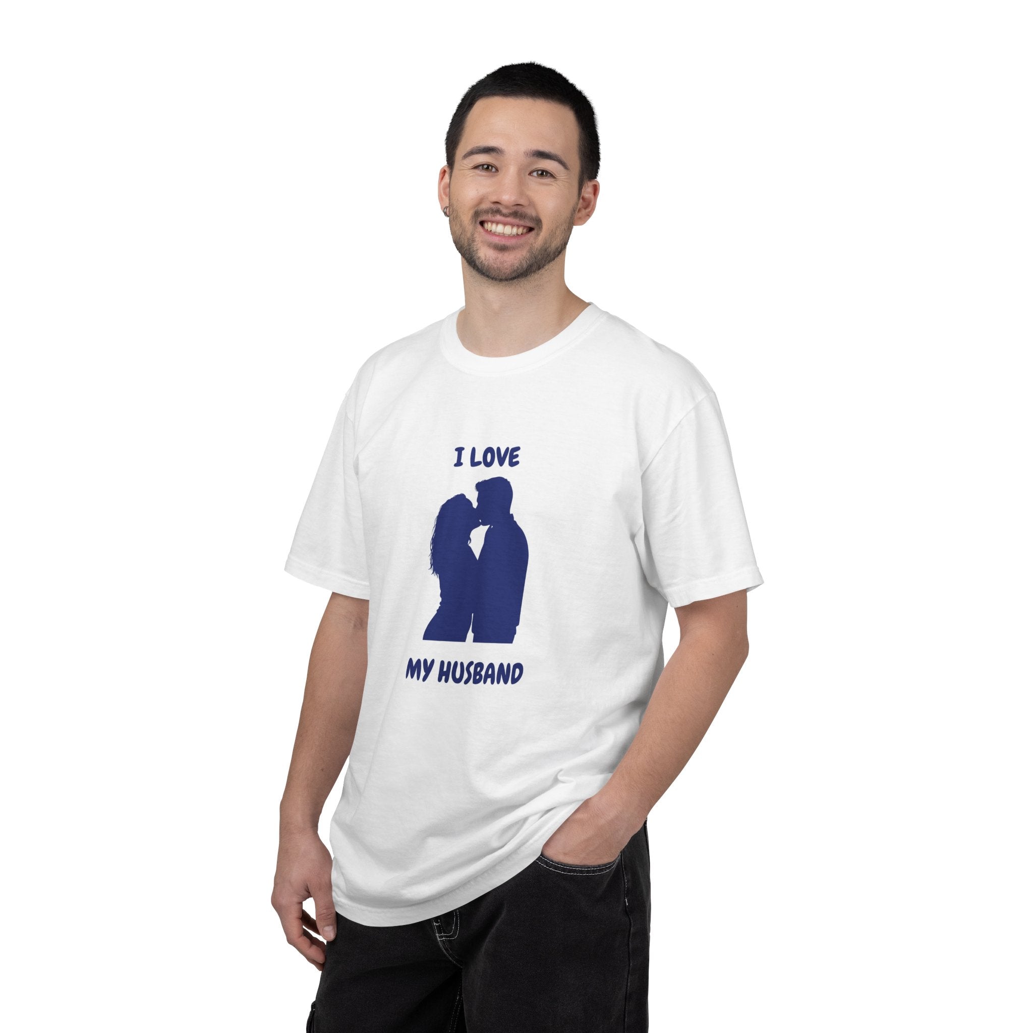 I Love My Husband T-Shirt — Romantic Couple Silhouette Tee for Wives (Anniversary, Valentine’s Day)